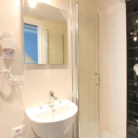 Ferrucci فلورنس