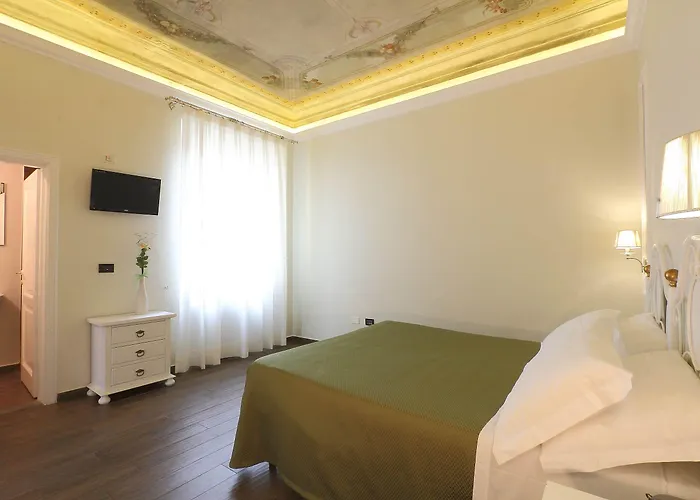 费鲁奇酒店 酒店